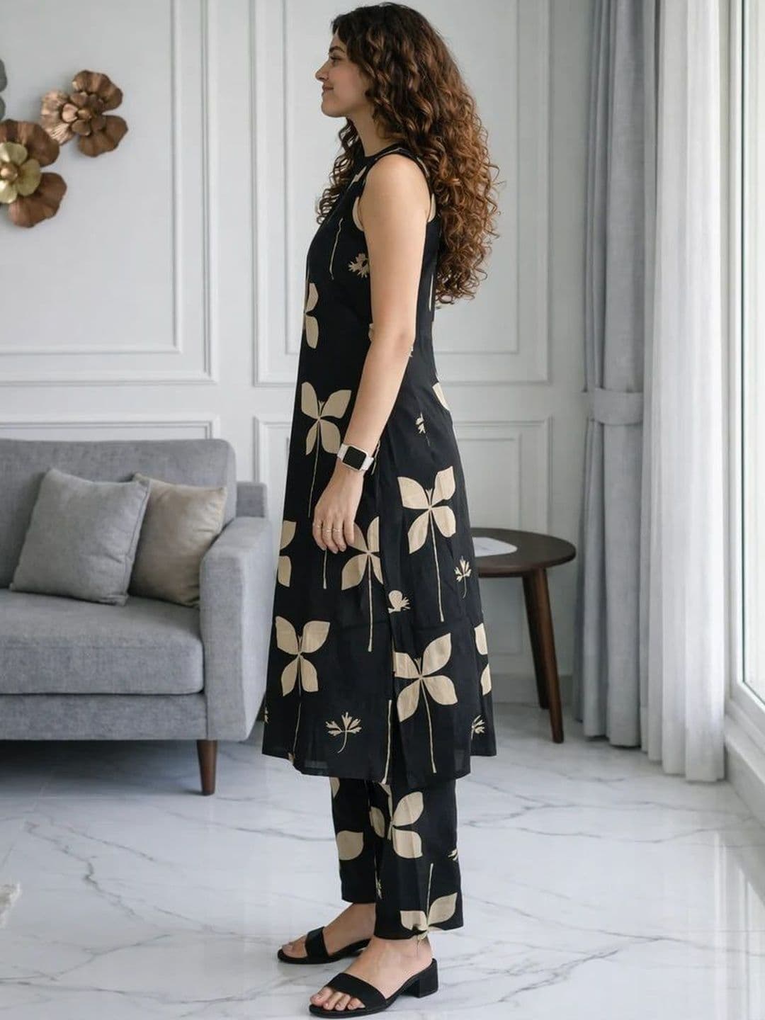 HERE&NOW Women Floral Printed Regular Pure Cotton Kurta with Palazzos thumbnail 2