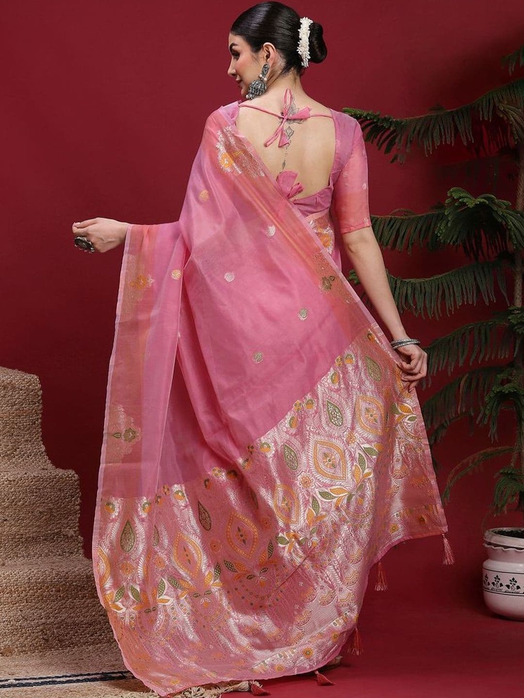 AMRAANA Ethnic Motifs Zari Pure Linen Handloom Saree thumbnail 2