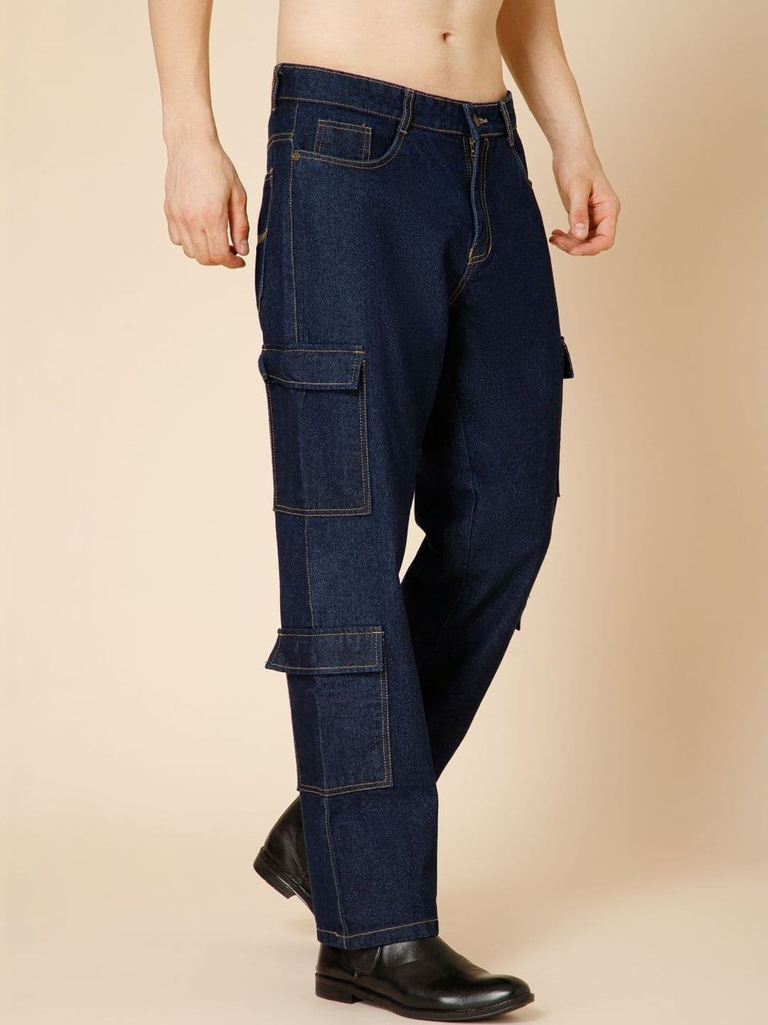 The Roadster Lifestyle Co Men Mid-Rise Straight Fit Jeans thumbnail 4