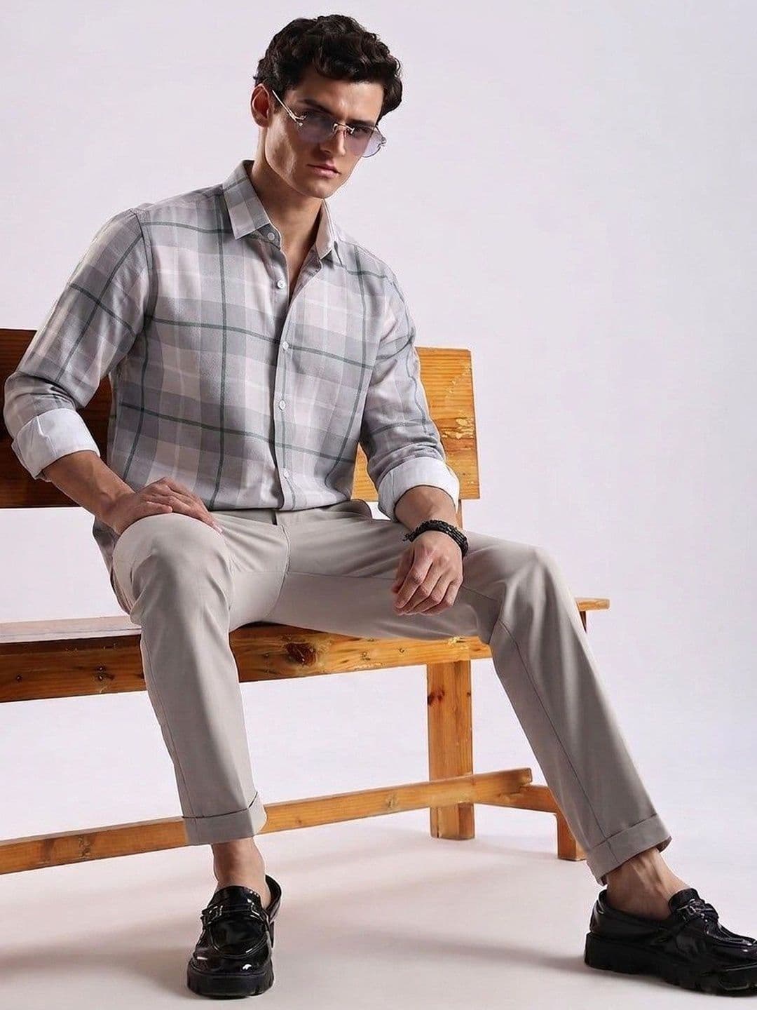 VELKYNOX Men Comfort Slim Fit Checked Casual Shirt thumbnail 4