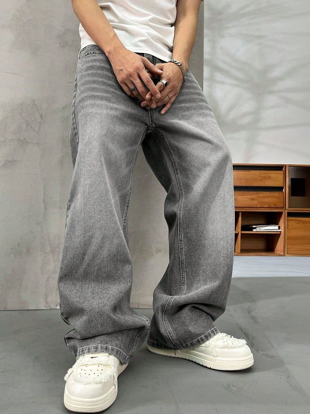 R.Code by The Roadster Life Co. Men Regular Fit High-Rise Light Fade Jeans thumbnail 5