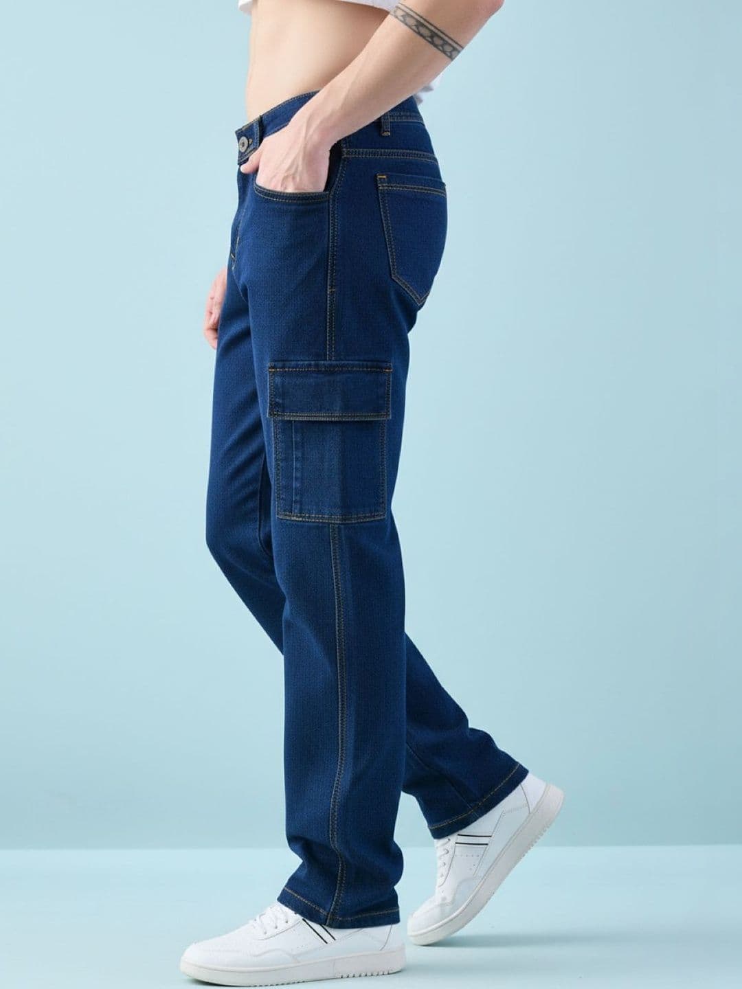 SZN Men Classic Relaxed Fit Mid-Rise Stretchable Jeans thumbnail 3