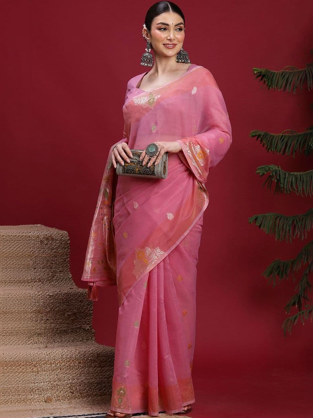 AMRAANA Ethnic Motifs Zari Pure Linen Handloom Saree thumbnail 4