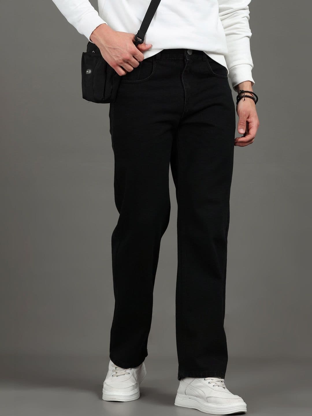 R.Code by The Roadster Life Co. Men Loose Mid-Rise Jeans thumbnail 6