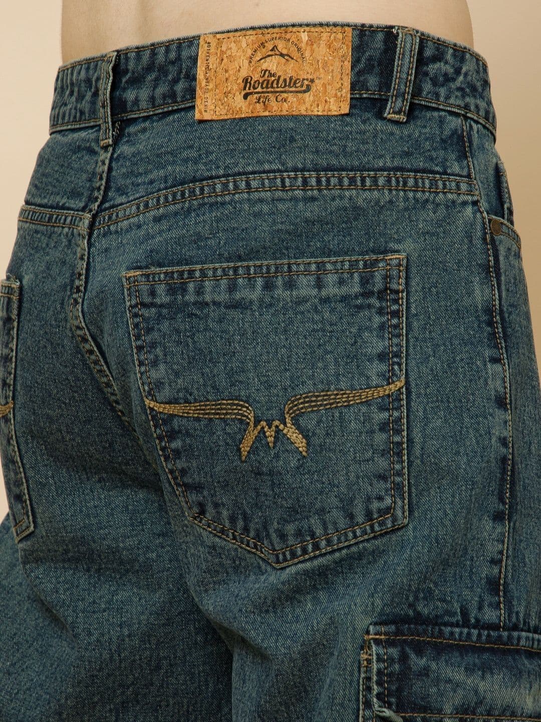 The Roadster Lifestyle Co Men Mid-Rise Straight Fit Jeans thumbnail 3