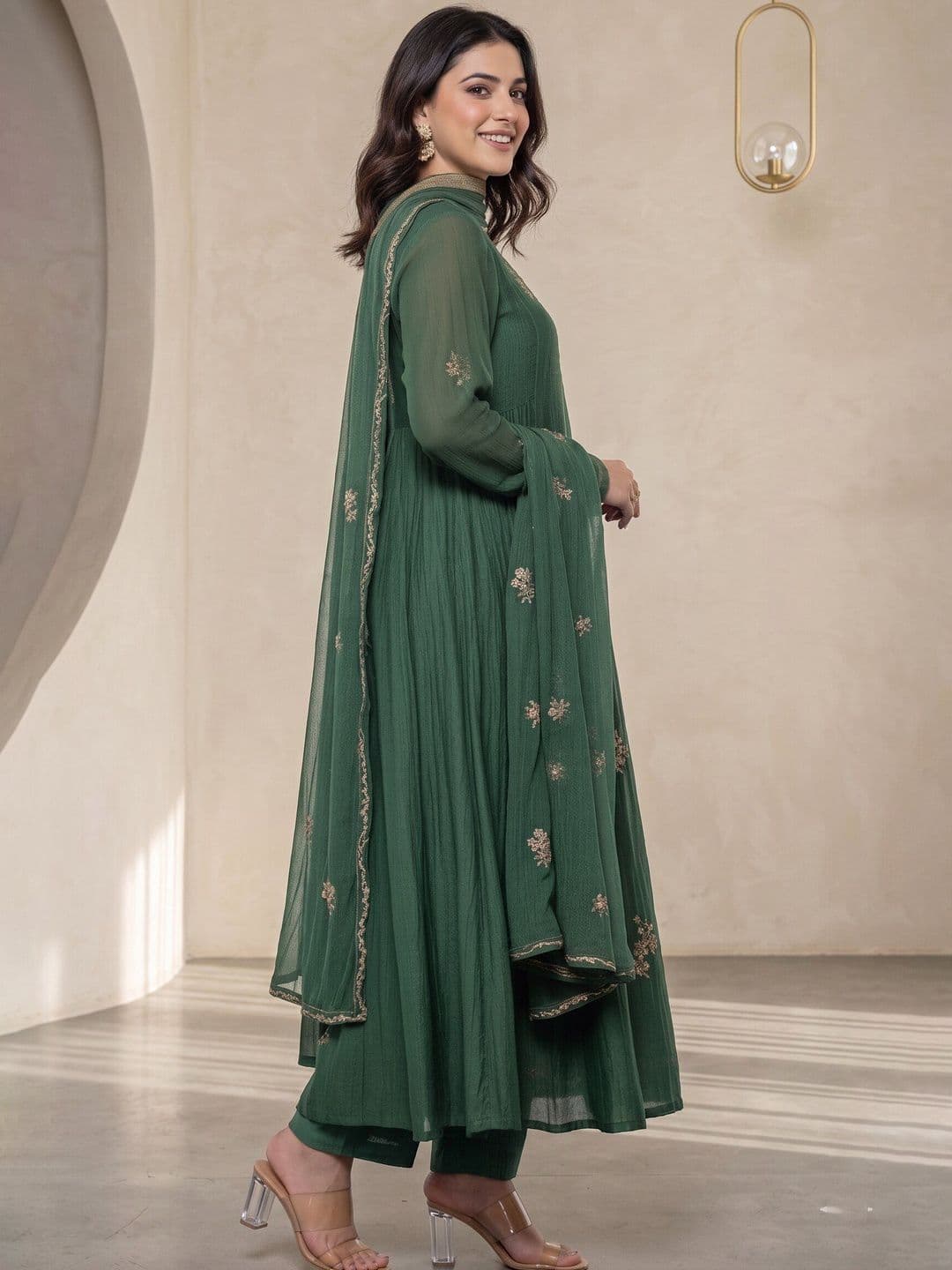 Anouk Rustic Women Ethnic Motifs Panelled Thread Work Kurta with Trousers & With Dupatta thumbnail 2