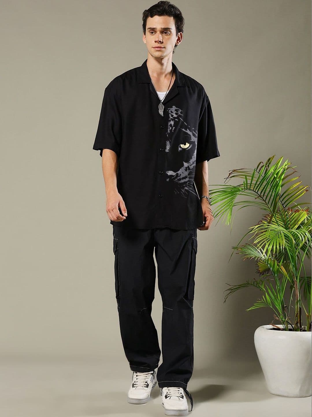 PRONK Men Original Animal Printed Casual Shirt thumbnail 3