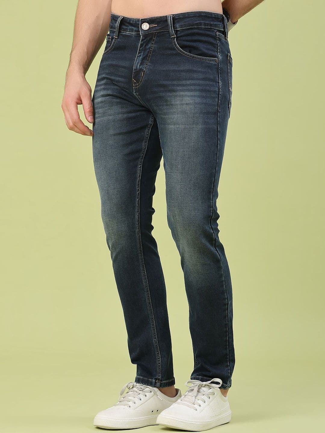 V-Mart Men Skinny Fit Mid-Rise Light Fade Jeans thumbnail 4