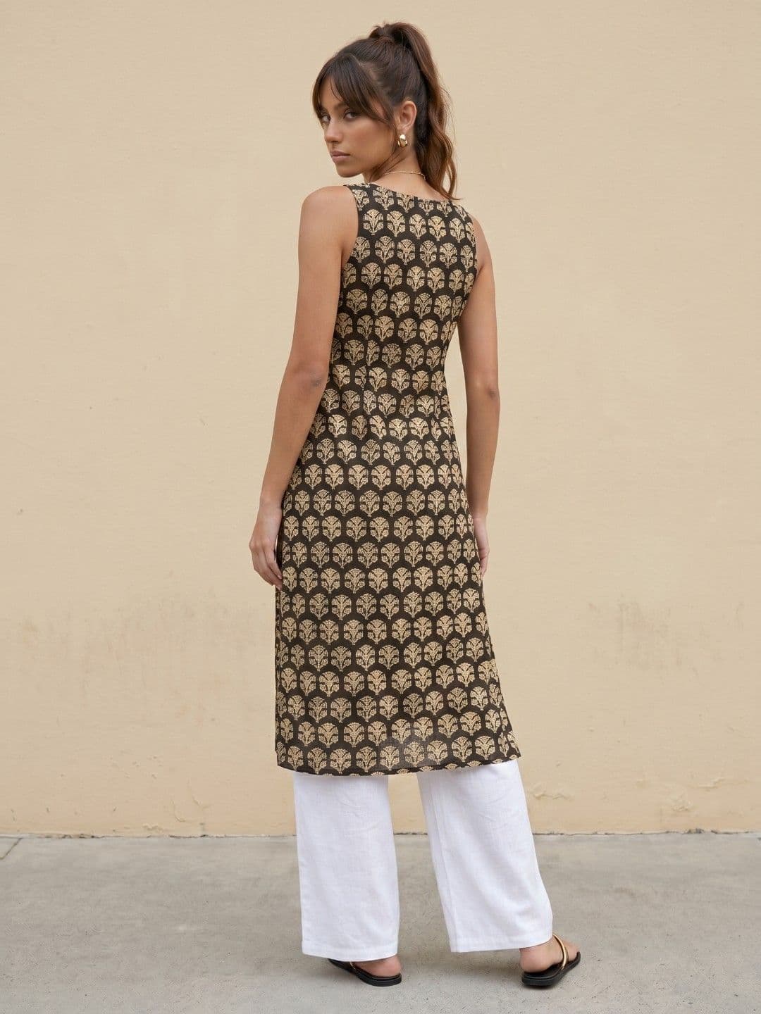 fusion by glitchez Ethnic Motifs Printed Straight Kurta thumbnail 3