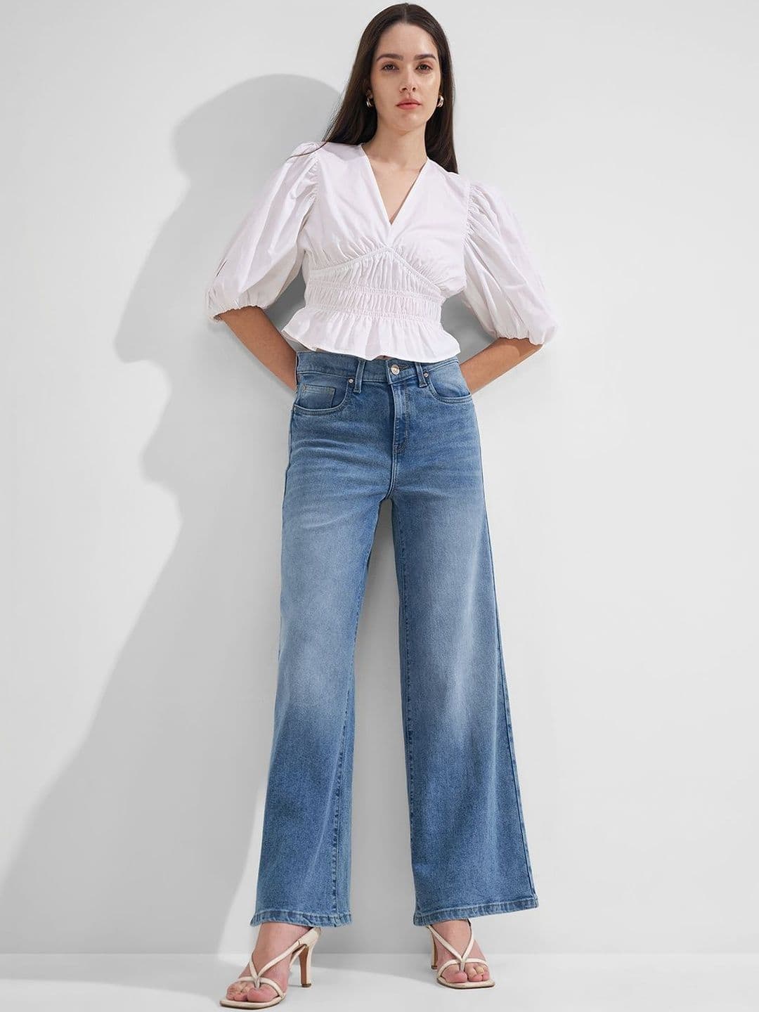 Tokyo Talkies Women Wide Leg Mid-Rise Light Fade Stretchable Jeans thumbnail 3