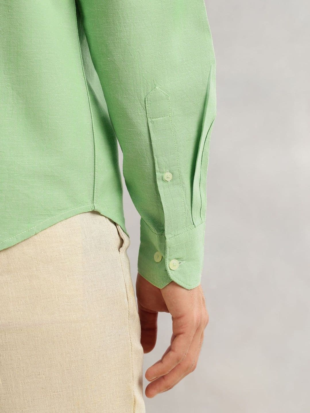 Thomas Scott Men Slim Fit Long Roll-Up Sleeves Spread Collar Solid Linen Casual Shirt thumbnail 3
