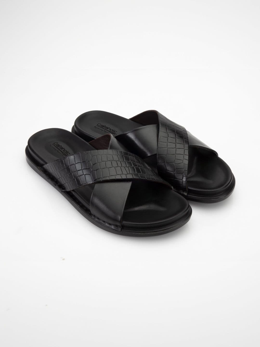 CRAFTAHOLIC Men Embellished Sliders - view 1