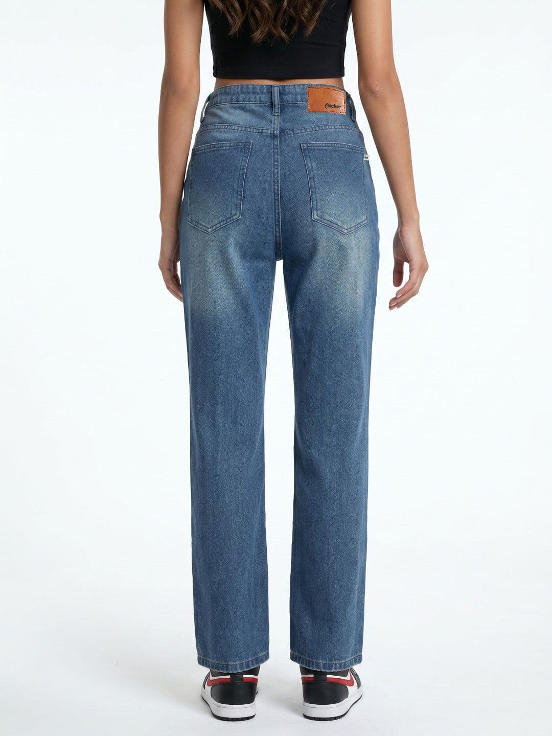 glitchez Women Straight Fit Mid-Rise Light Fade Stretchable Jeans thumbnail 4