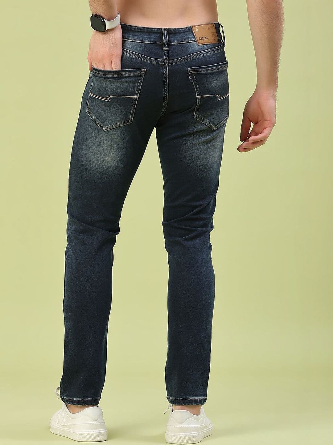 V-Mart Men Skinny Fit Mid-Rise Light Fade Jeans thumbnail 5