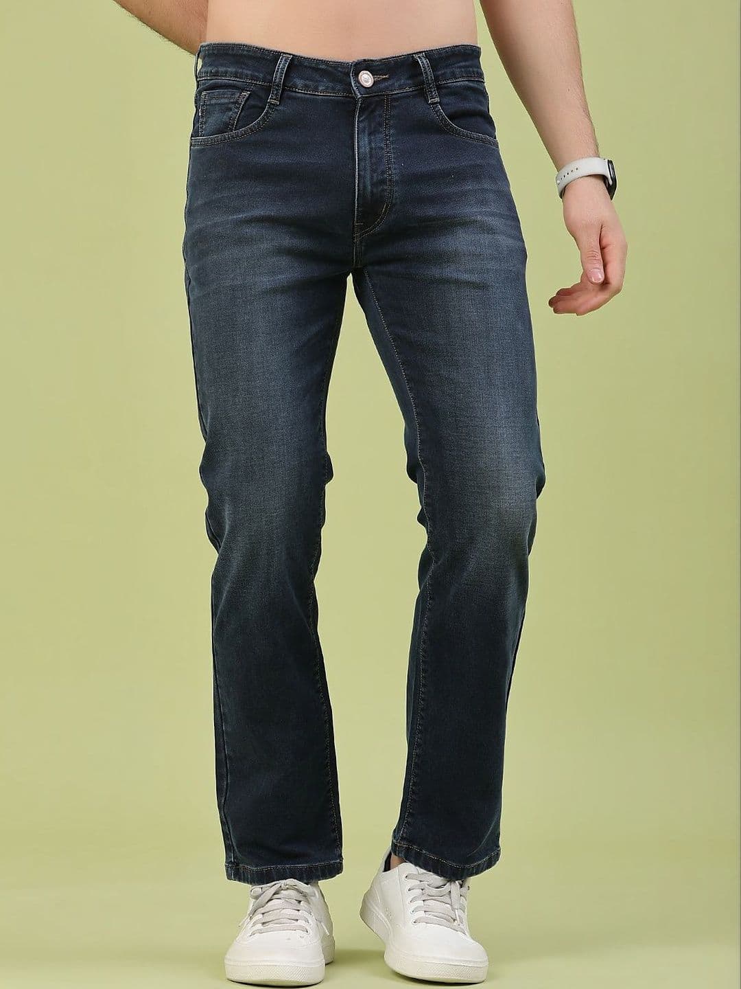 V-Mart Men Relaxed Fit Mid-Rise Light Fade Jeans - view 1