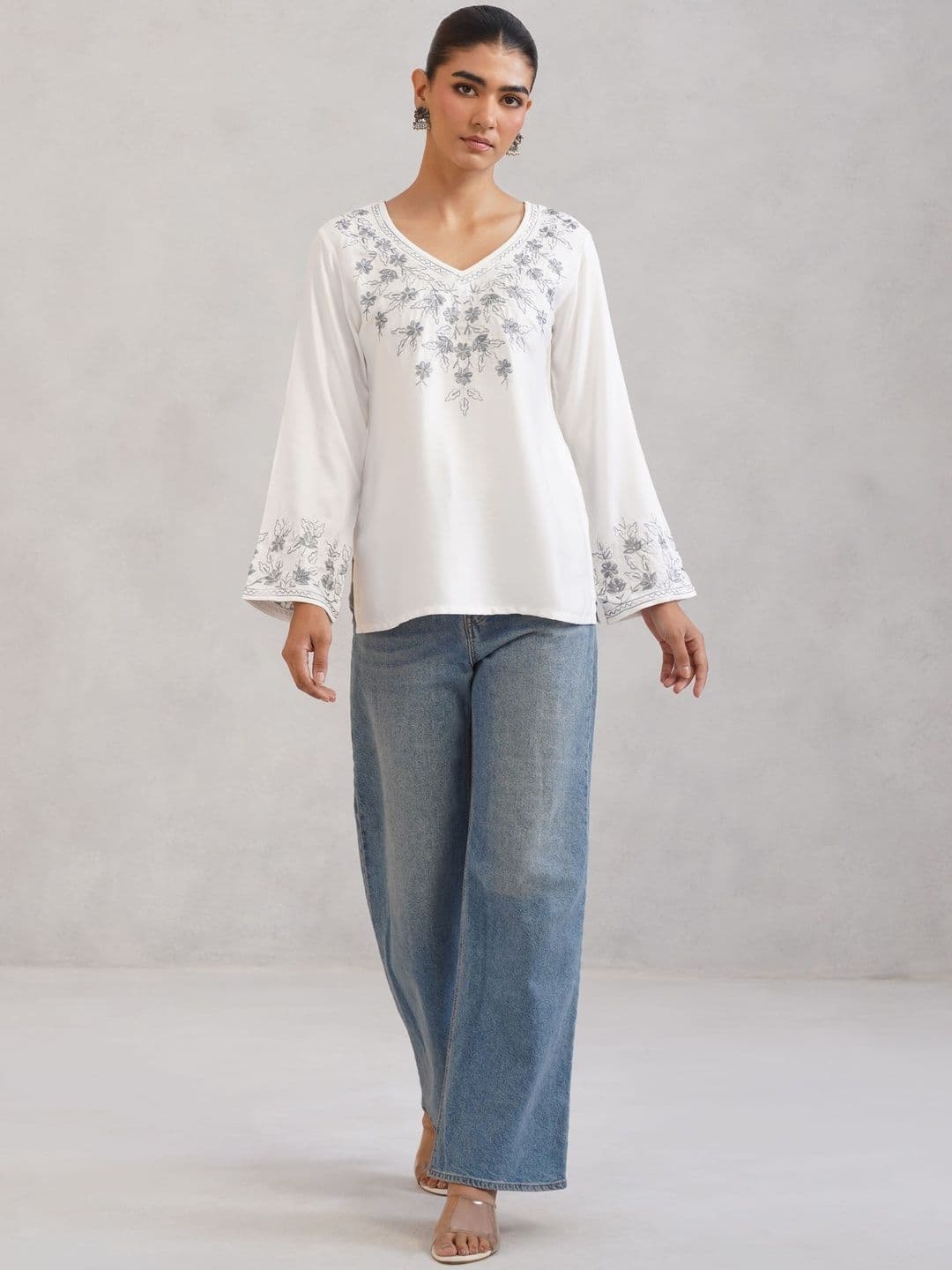colorkosh Floral Embroidered Thread Work Kurta - view 1