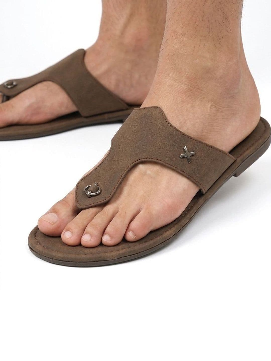 Viora Men Thong Flip-Flops thumbnail 3