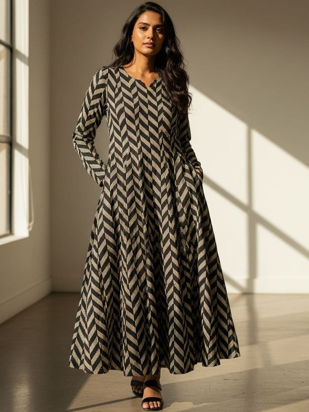 flipFabric Women Chevron Printed Anarkali Kurta thumbnail 4