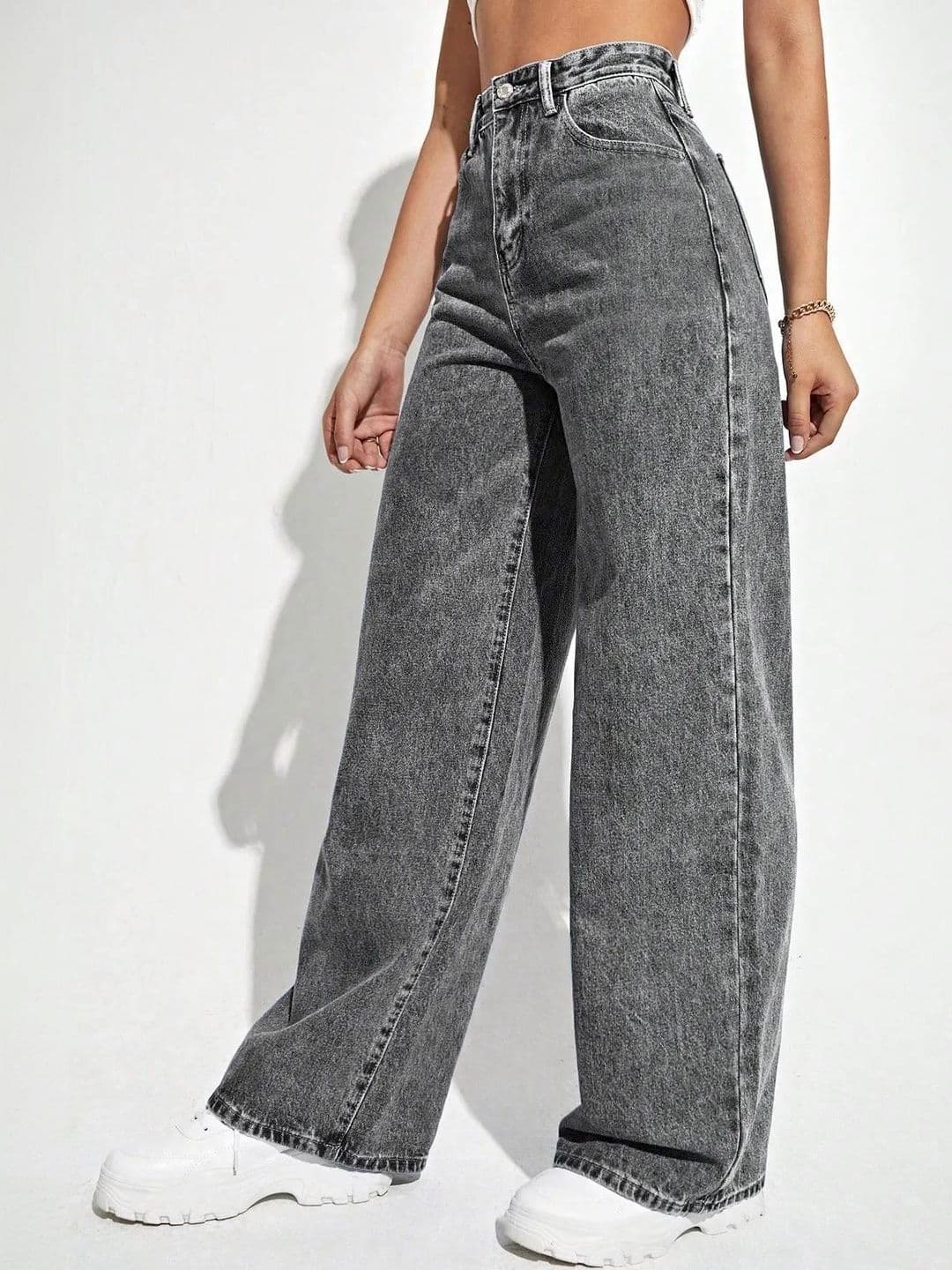 ZYVRA Women Wide Leg High-Rise Light Fade Stretchable Jeans thumbnail 3