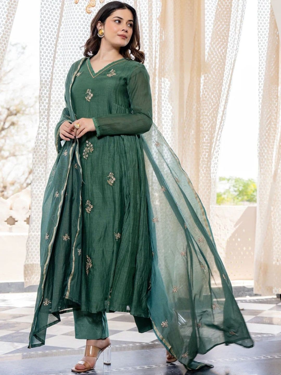 KALINI Women Ethnic Motifs Embroidered Empire Thread Work Kurta with Trousers & With Dupatta thumbnail 4