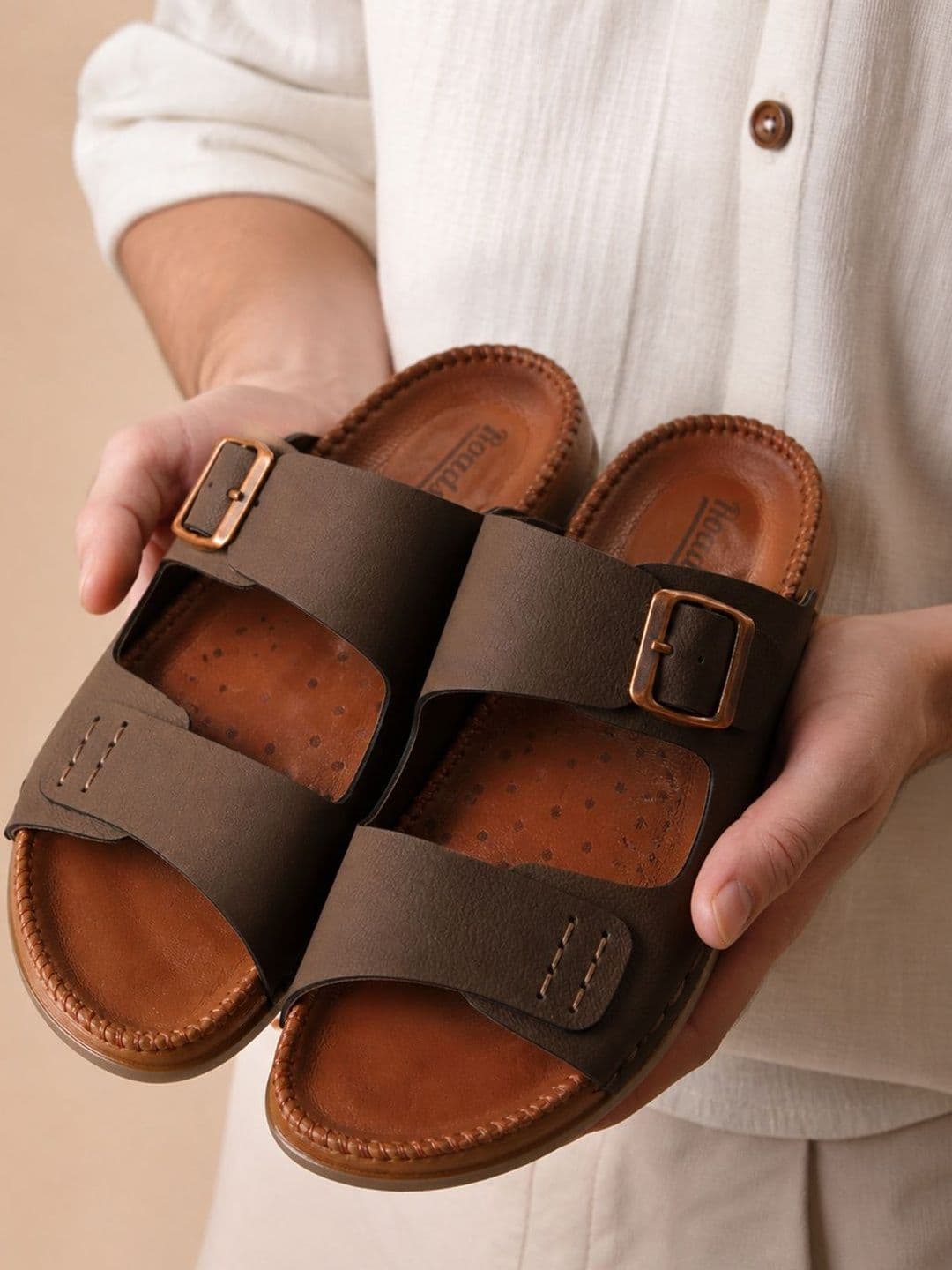 The Roadster Lifestyle Co Men Slip-On Comfort Sandals thumbnail 2