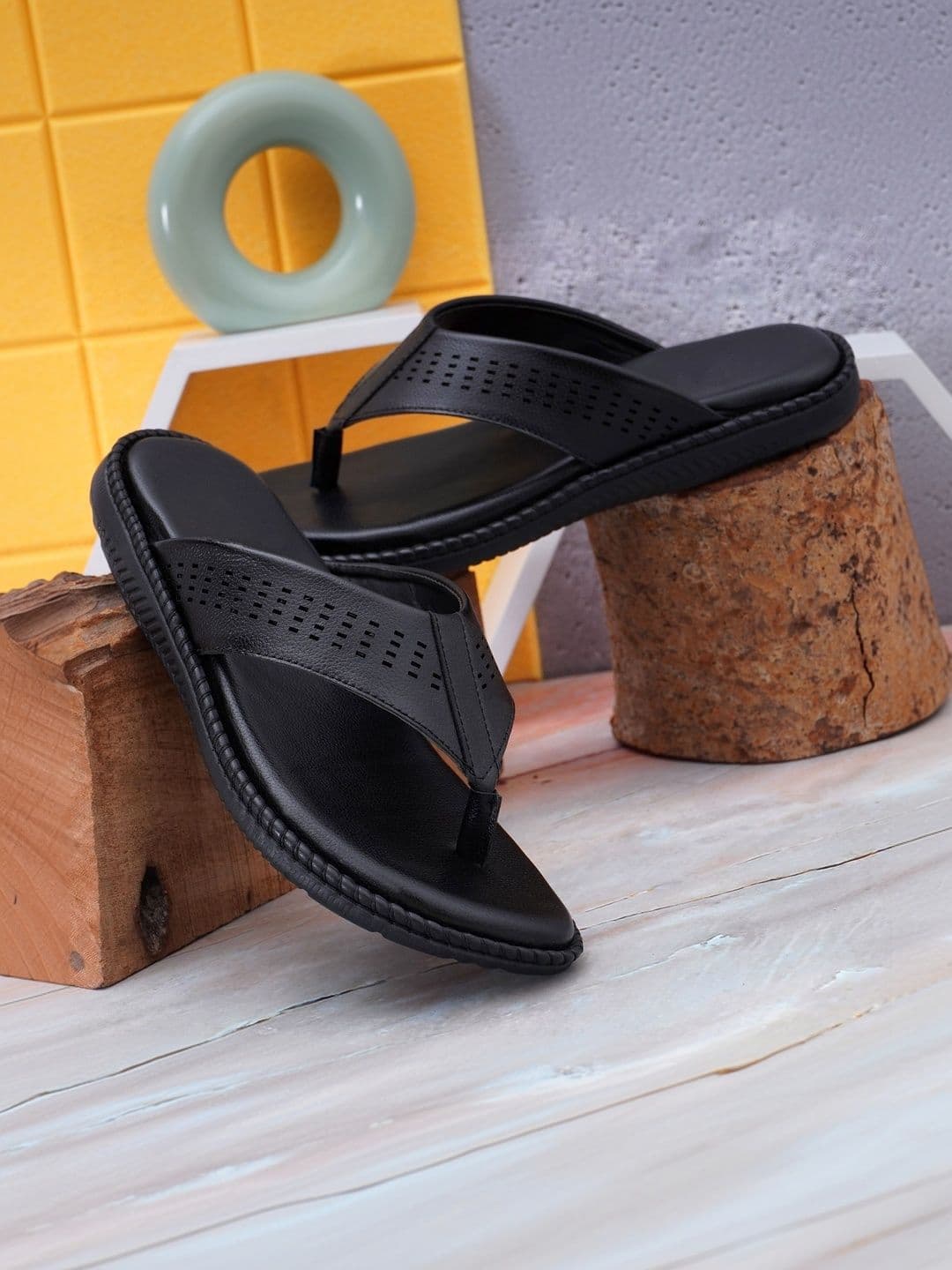 BANYY Men Thong Flip-Flops - view 1