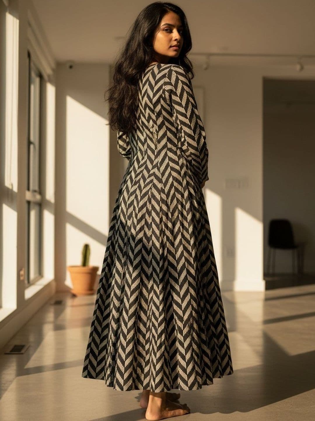flipFabric Women Chevron Printed Anarkali Kurta thumbnail 7