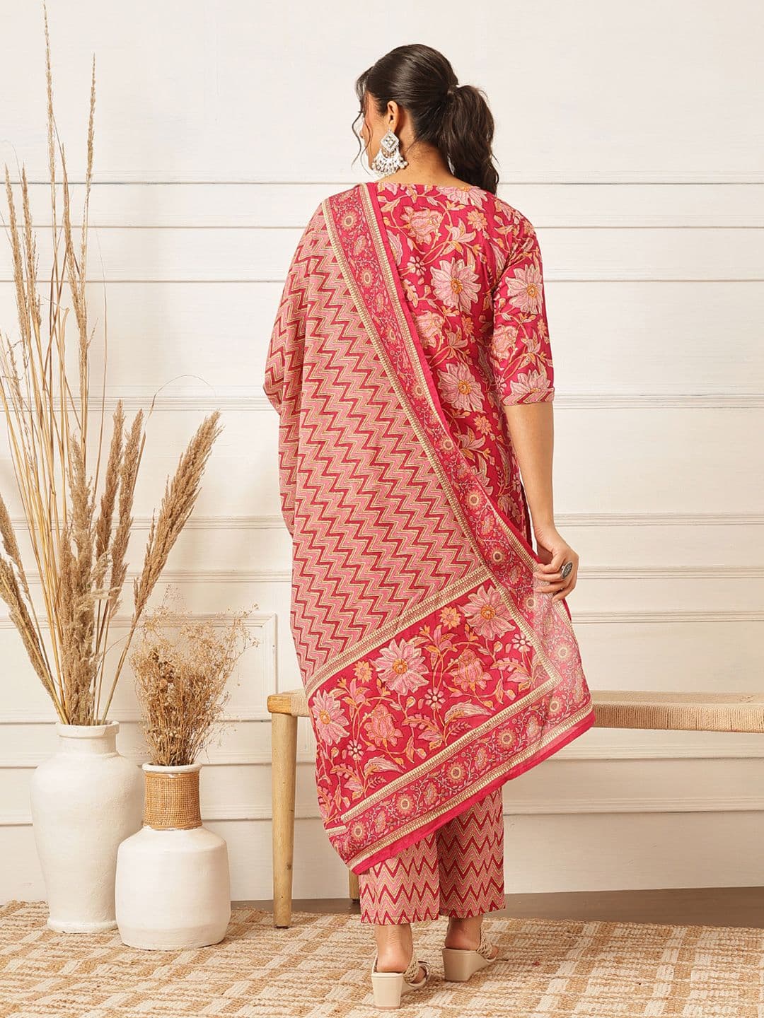 Ginni Arora Label Women Floral Printed Regular Pure Cotton Kurta with Trousers & With Dupatta thumbnail 3