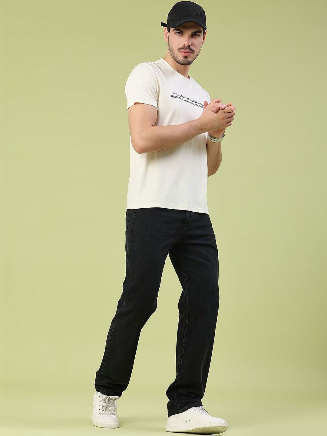 V-Mart Men Straight Fit Mid-Rise Light Fade Stretchable Cotton Jeans thumbnail 3