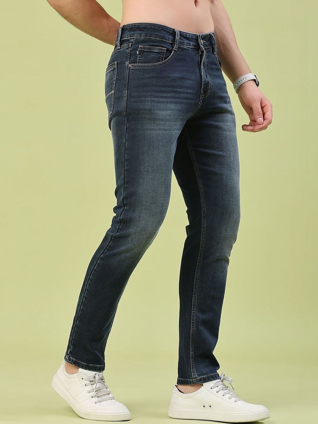 V-Mart Men Skinny Fit Mid-Rise Light Fade Jeans thumbnail 6