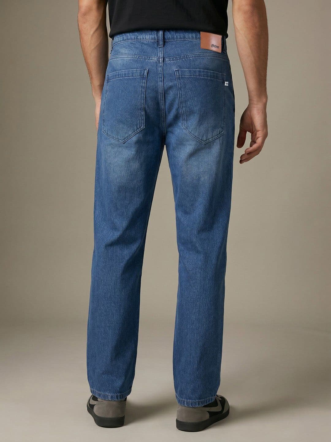 glitchez Men Pure Cotton Straight Fit Light Fade Jeans thumbnail 2