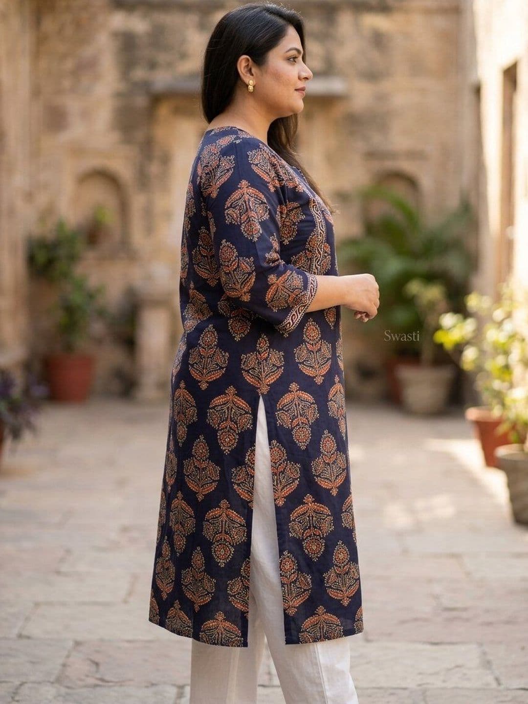 Swasti Women Ethnic Motifs Printed Indie Prints Kurta thumbnail 3
