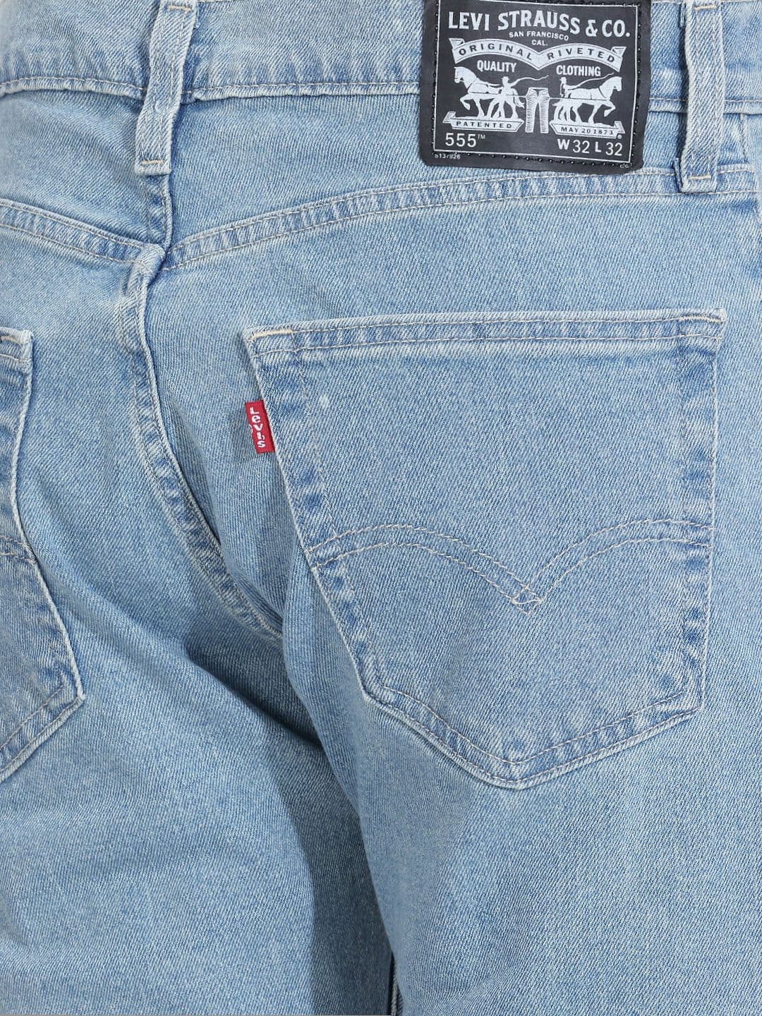Levis Men 555 Relaxed Straight Fit Stretchable Jeans thumbnail 3