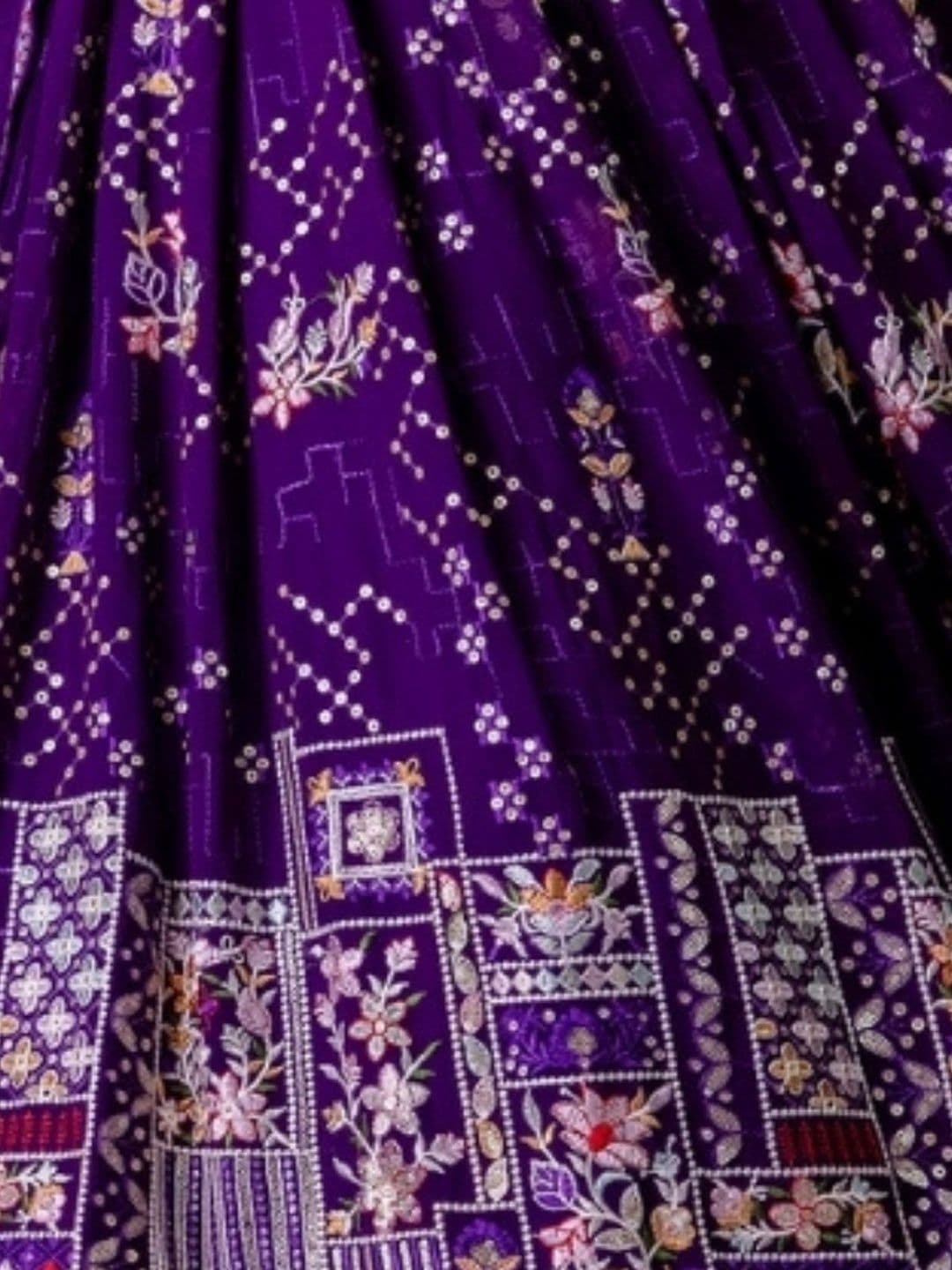 ODETTE Embroidered Thread Work Semi-Stitched Lehenga & Blouse With Dupatta thumbnail 3