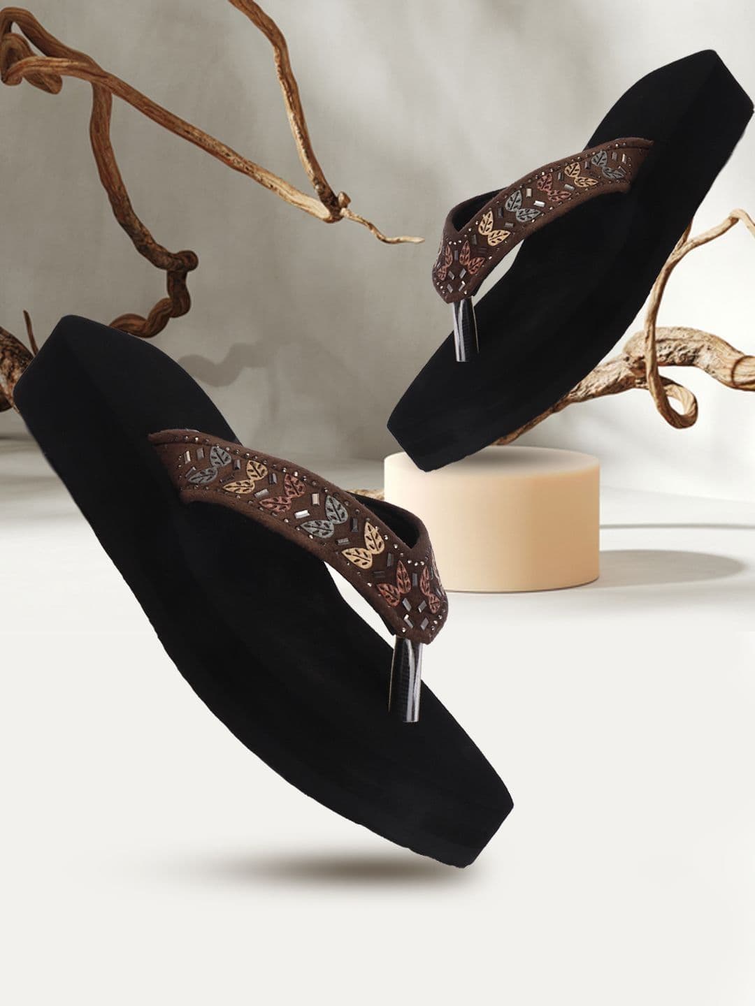 TRIKSY Women Embellished Open Toe Flats thumbnail 7