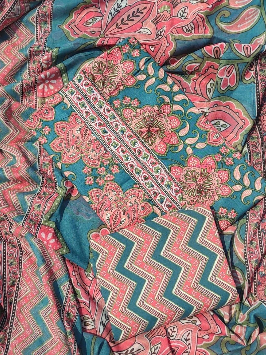 GC 80 BY GAURI COLLECTION Printed Pure Cotton Unstitched Dress Material - view 1