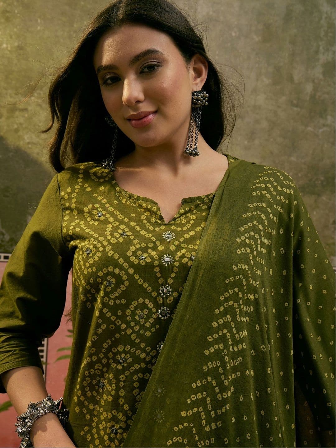 Sangria Printed Pure Cotton Round Neck Kurta & Trousers With Dupatta thumbnail 4