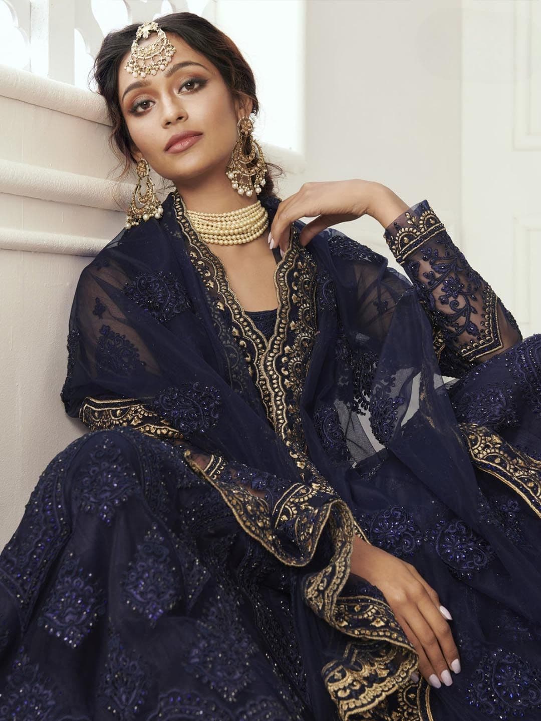 Fusionic Embellished Sequinned Semi-Stitched Lehenga & Blouse With Dupatta thumbnail 3