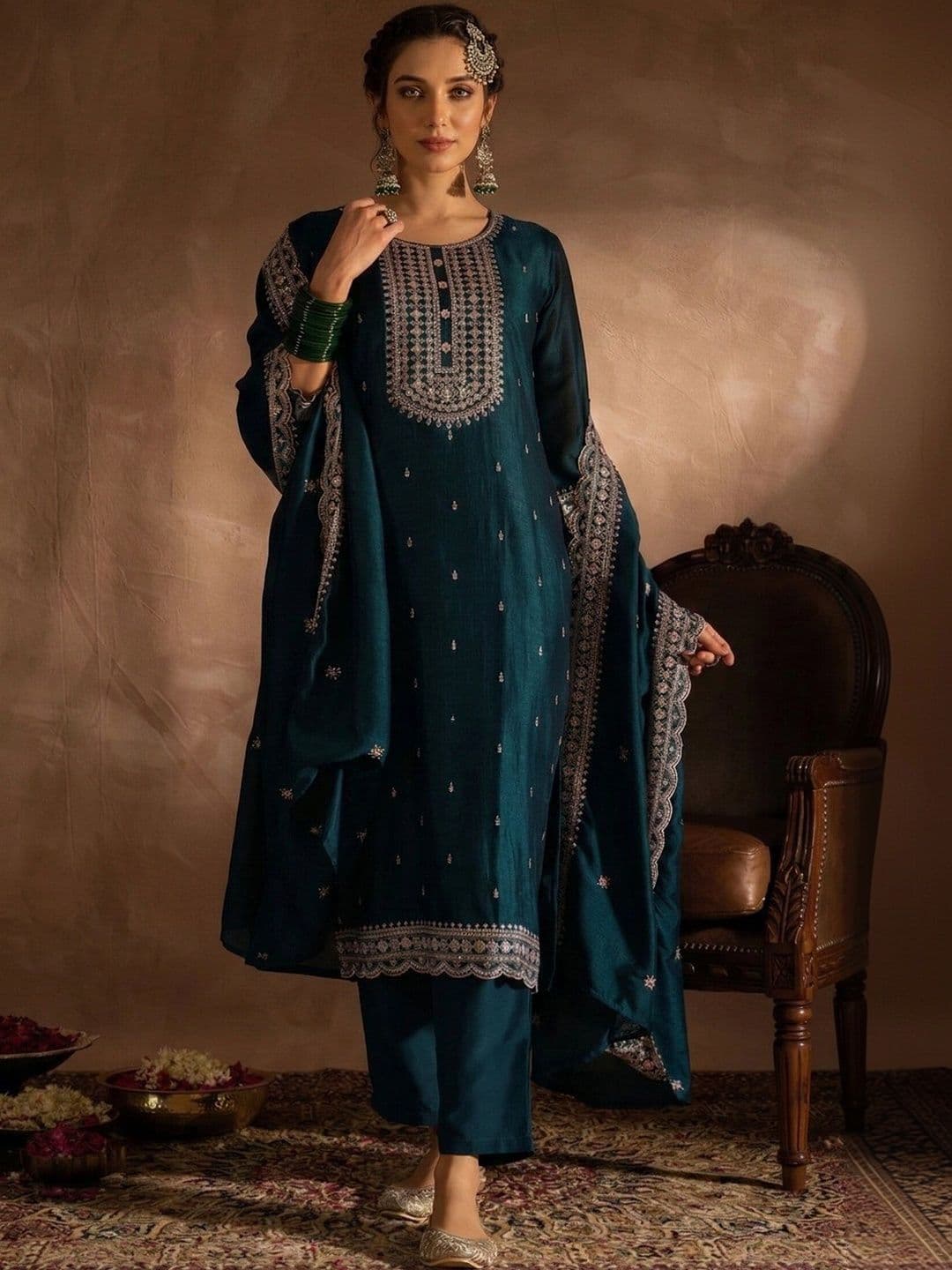 SHRI MAHAVEER RAJASTHANI SAREE Women Ethnic Motifs Embroidered Regular Thread Work Kurta with Trousers & - view 1