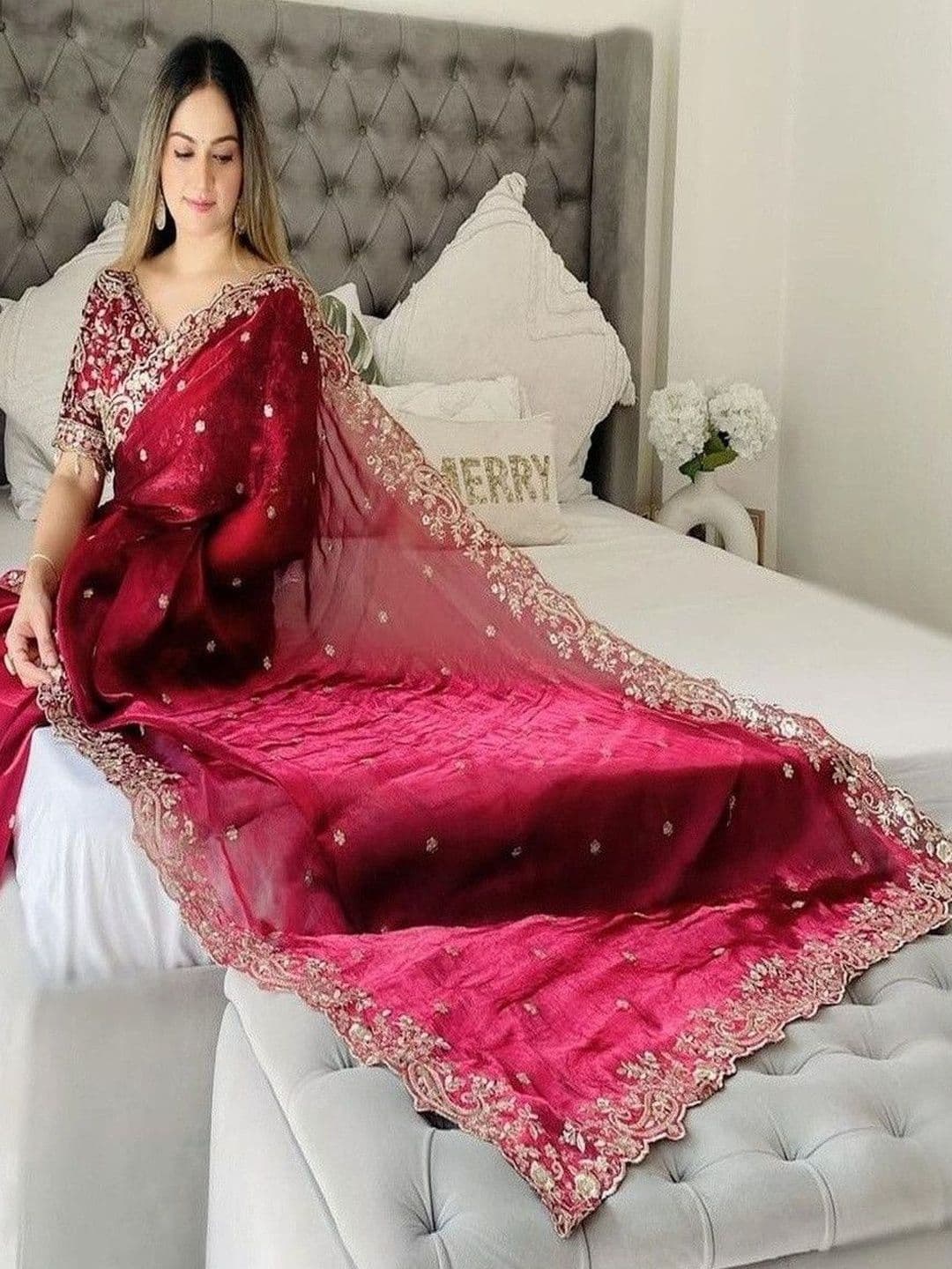 PEEYU Embellished Embroidered Satin Heavy Work Saree thumbnail 2