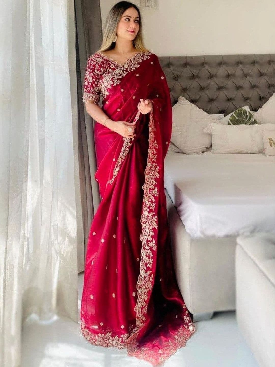 PEEYU Embellished Embroidered Satin Heavy Work Saree thumbnail 5