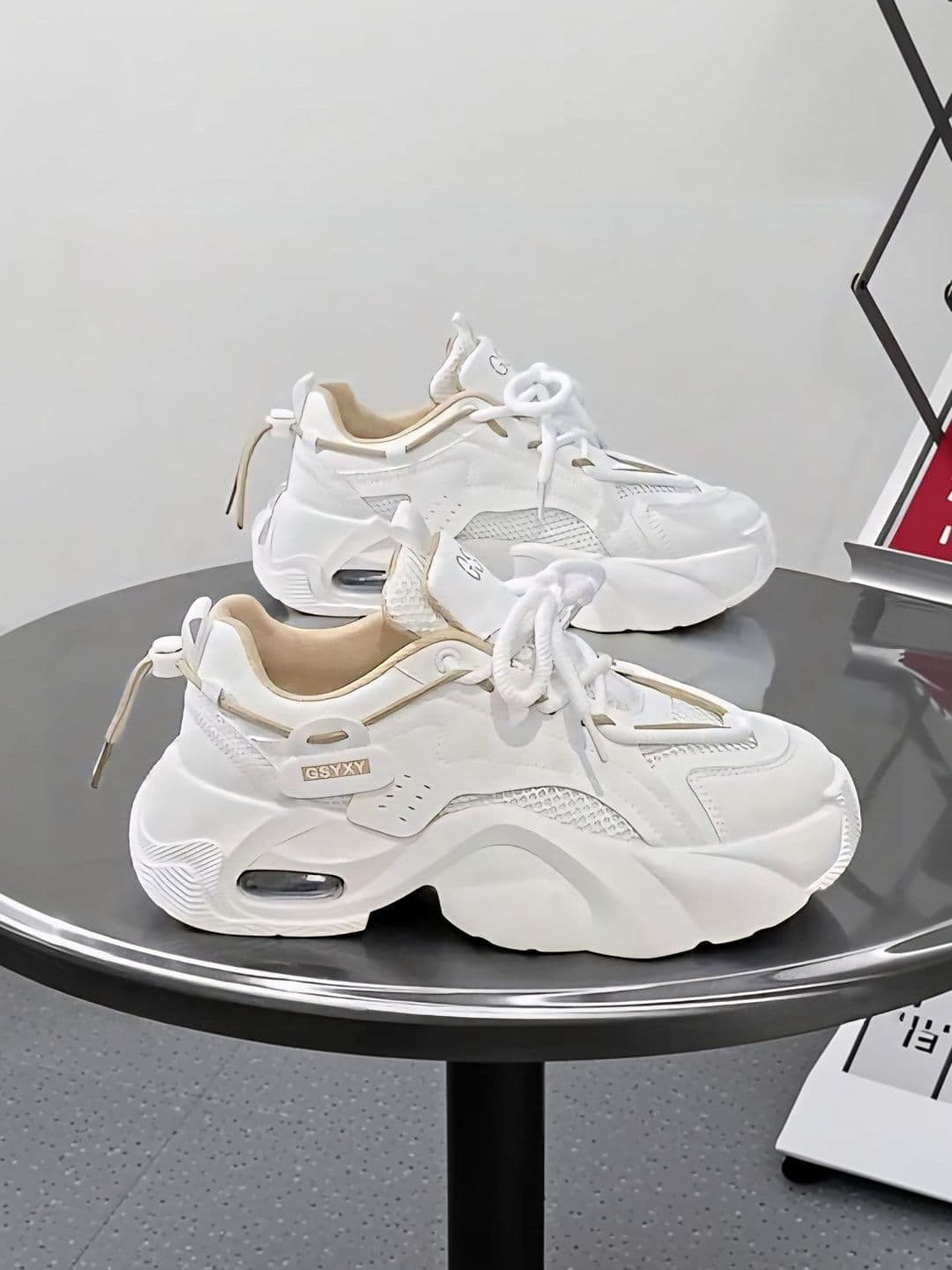 The Roadster Lifestyle Co Women Lace-Ups Walking Sports Shoes thumbnail 3
