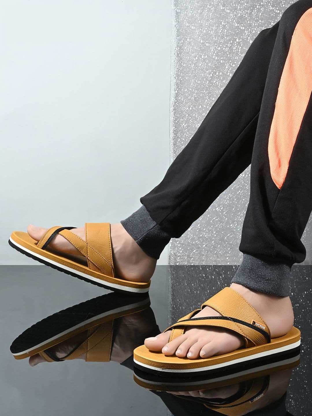 DOCTOR FEEL SOFT Men Thong Flip-Flops - view 1