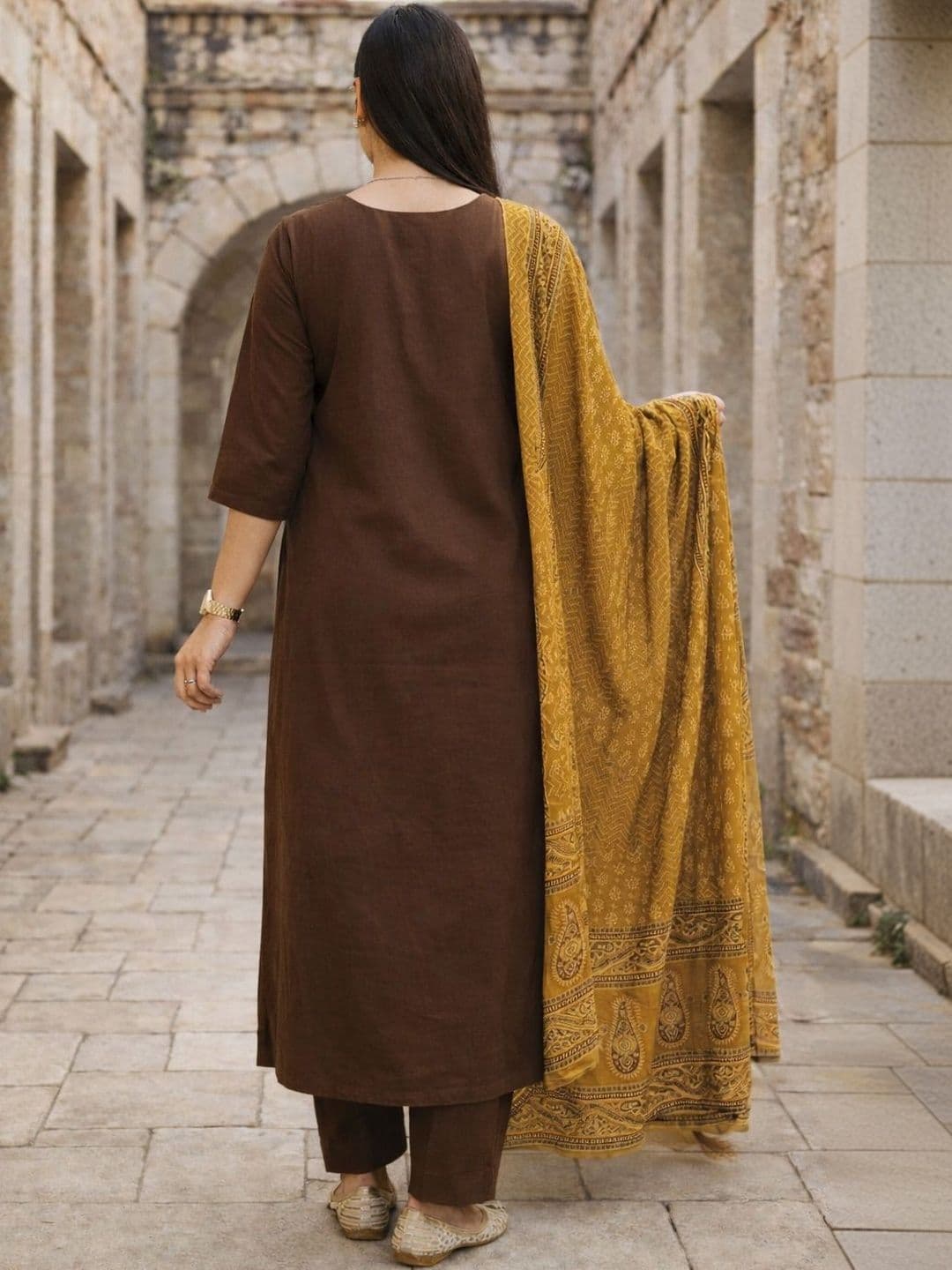 HERE&NOW Women Ethnic Motifs Embroidered Regular Thread Work Pure Cotton Kurta with Trousers & With Dupatta thumbnail 6
