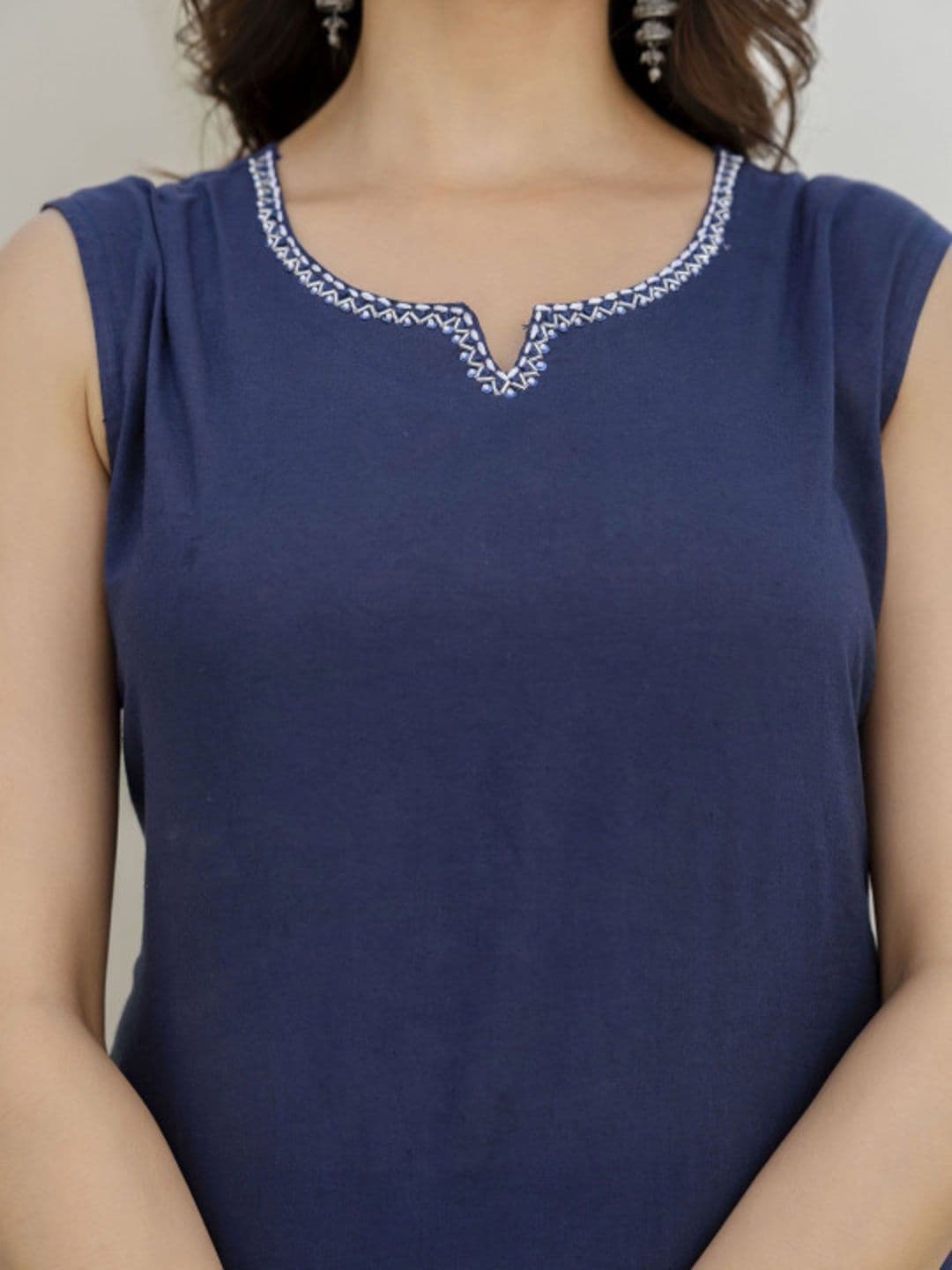 ANTARMANA FASHIONS Women Ethnic Motifs Regular Thread Work Pure Cotton Kurta with Trousers & With Dupatta thumbnail 4