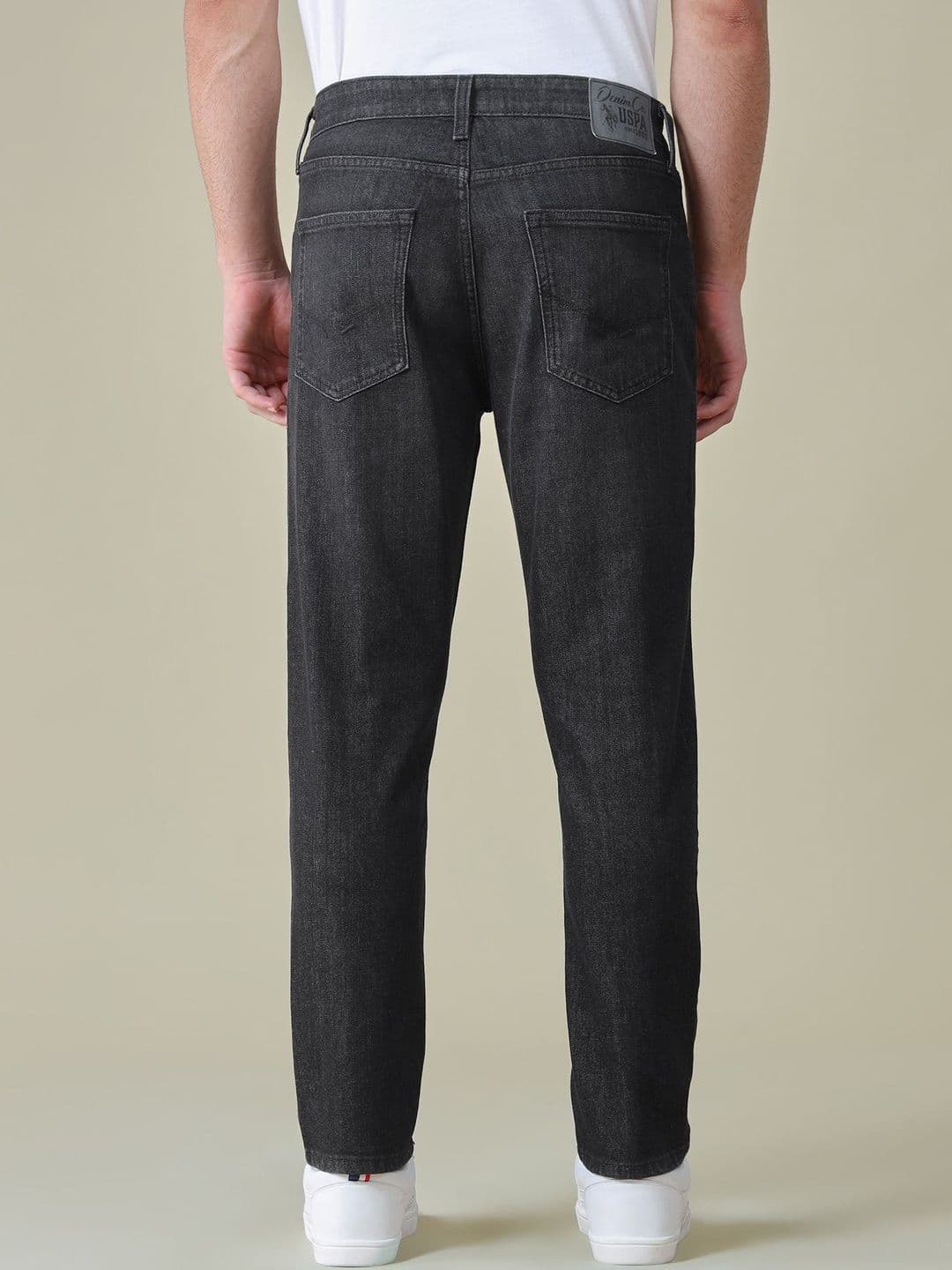 U.S. Polo Assn. Denim Co. Men Regular Fit Mid-Rise Light Fade Stretchable Jeans thumbnail 3