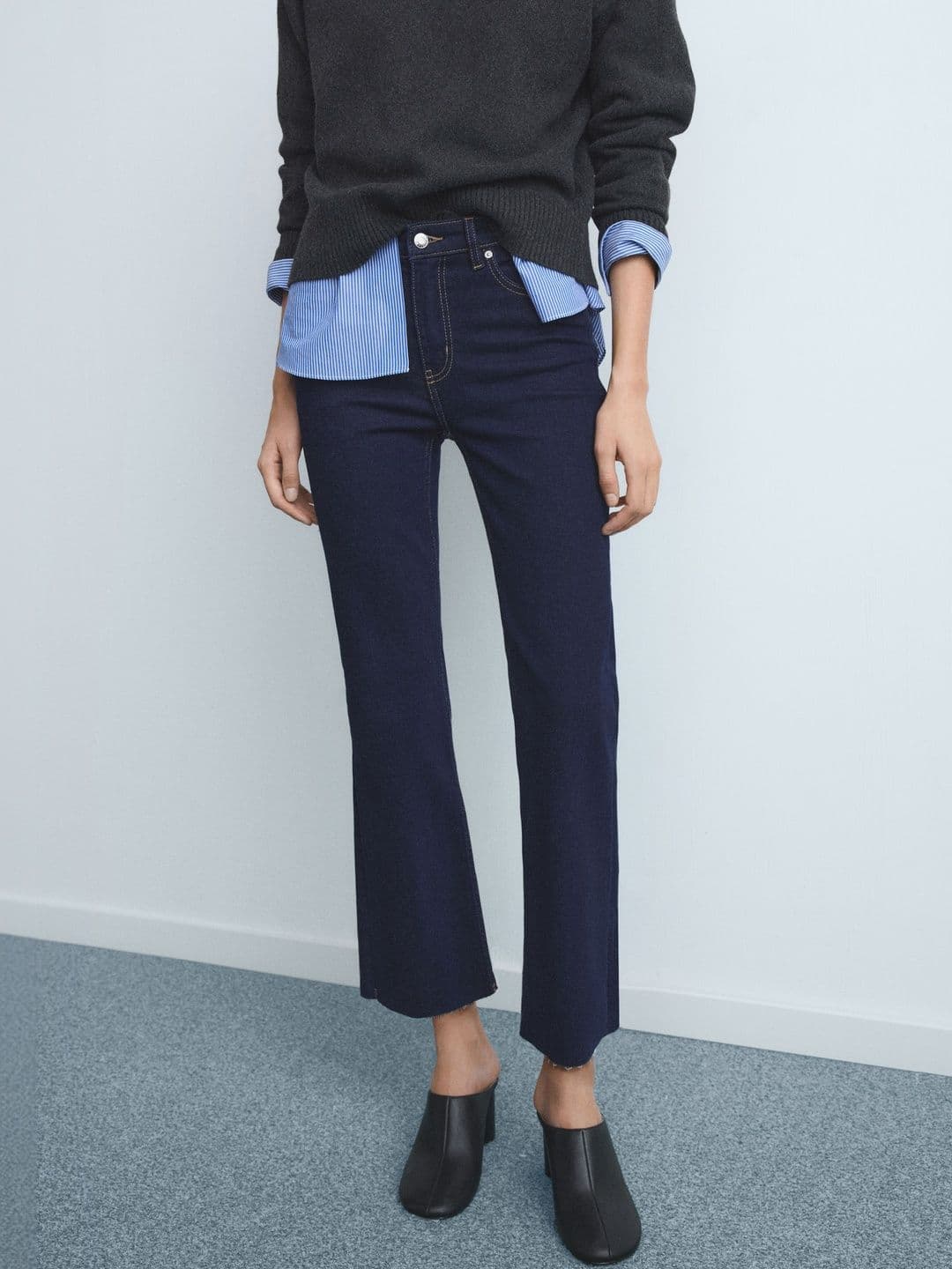 MANGO Women Slim Fit cropped Jeans - view 1