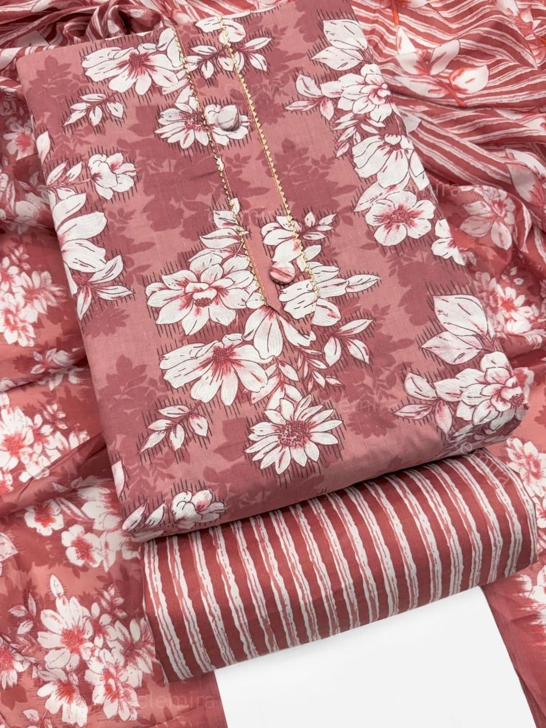 FashionsEye Printed Pure Cotton Unstitched Dress Material thumbnail 2