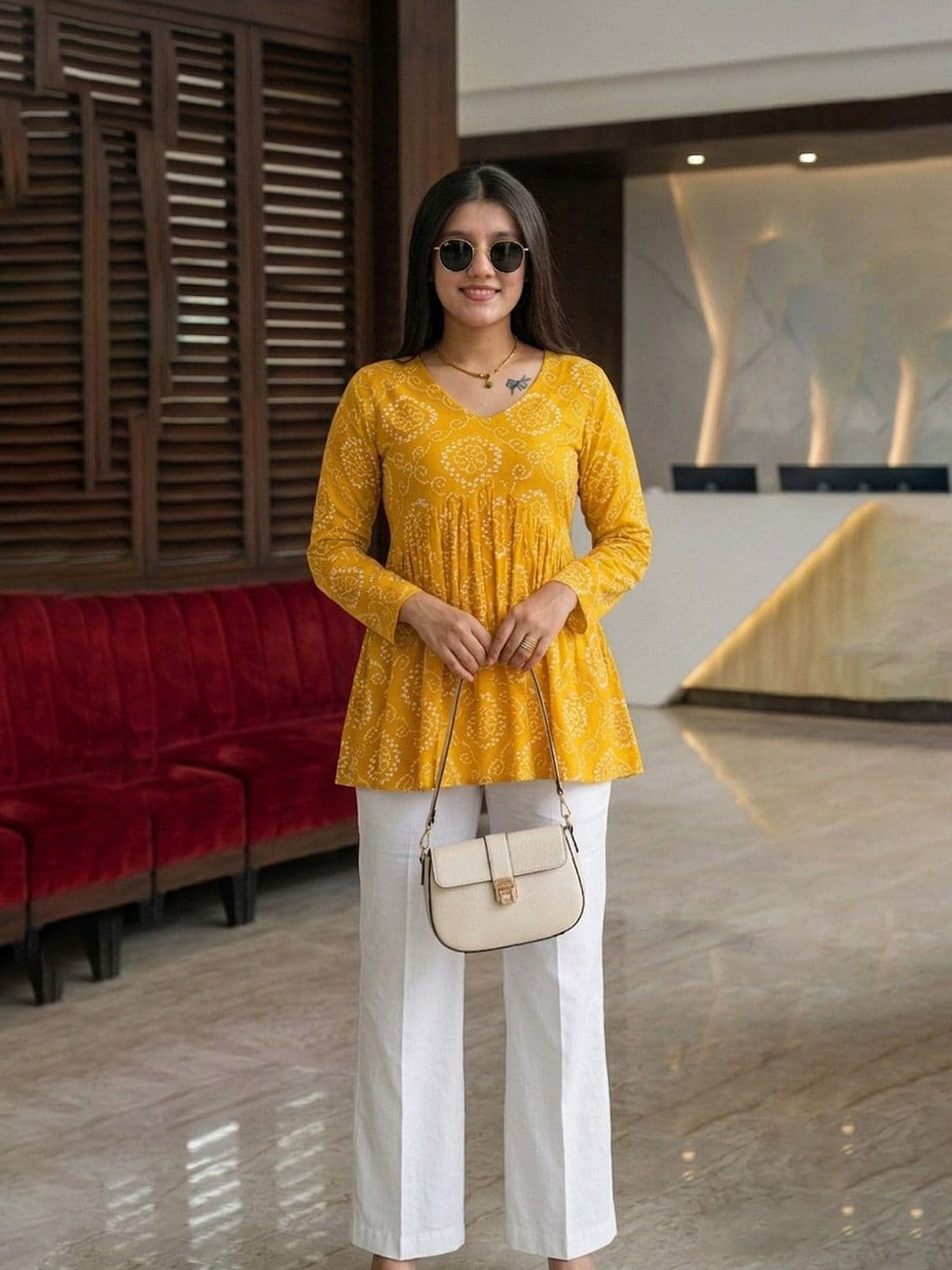 Vastrakaya Bandhani Printed V-Neck Pure Cotton Blend Empire Kurti thumbnail 3