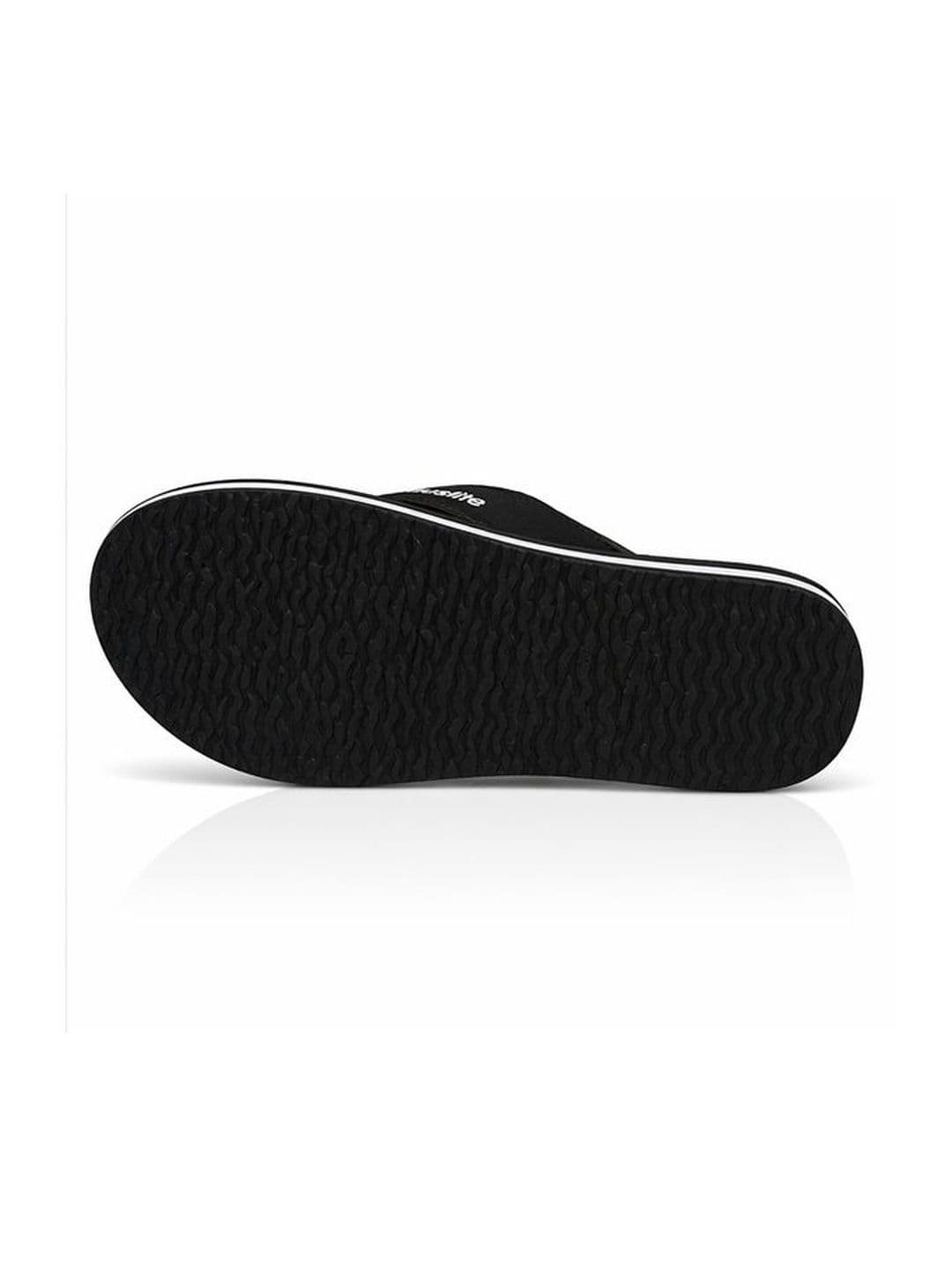 GRX Men Printed Rubber Thong Flip-Flops thumbnail 2